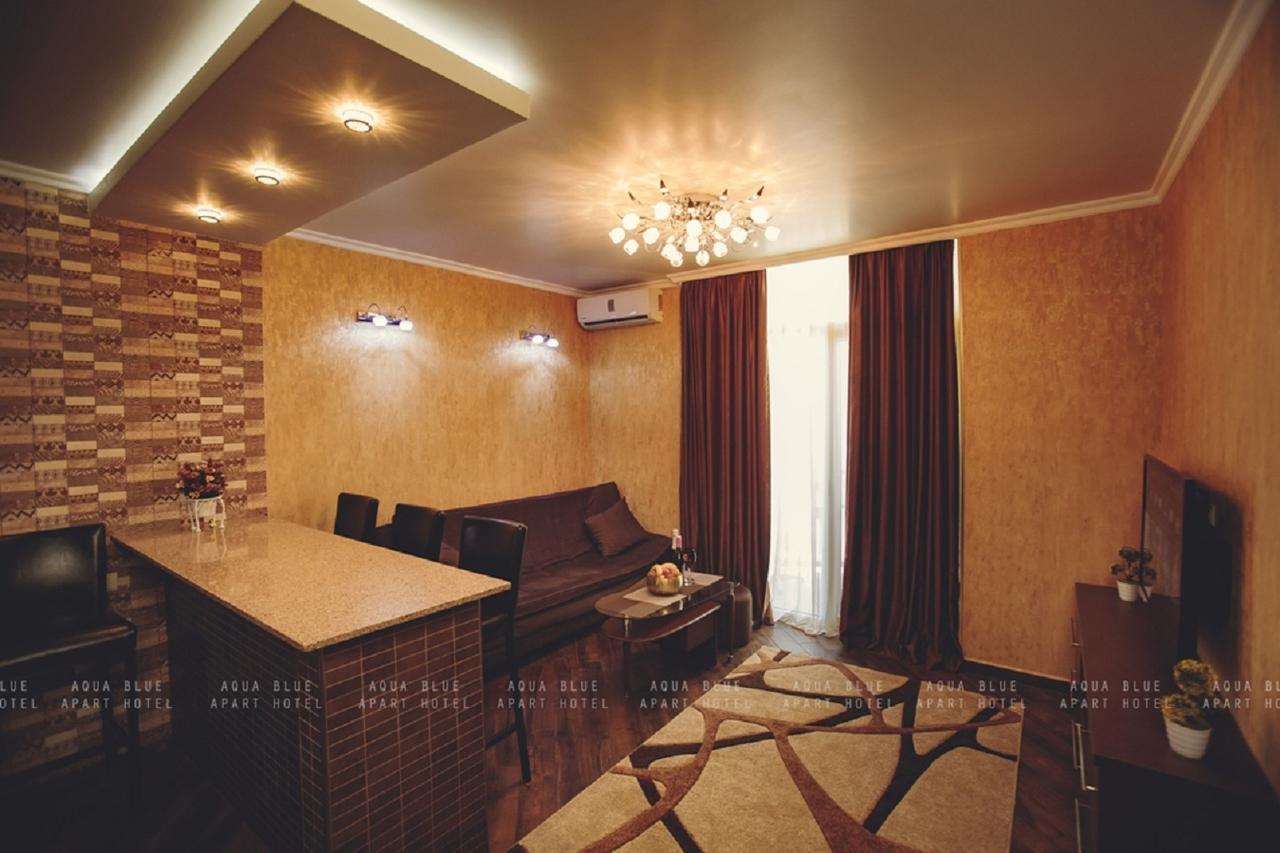 Apart Hotel Luxor Batumi Exterior photo